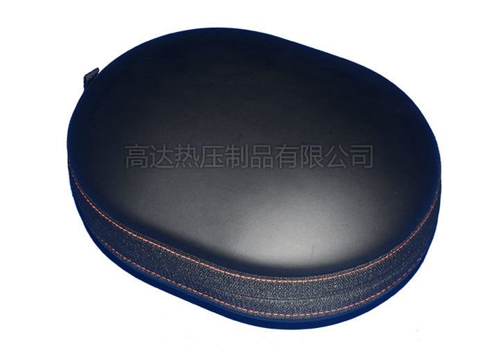 Portable Headphone Carry Case 1.jpg