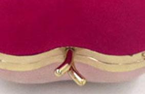 cosmetic carrying case detail 5.jpg